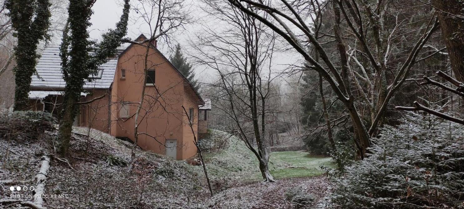 La Fontaine Aux Enfants - Gr5 - Chambre Avec Sdb Privee Abreschviller Eksteriør bilde